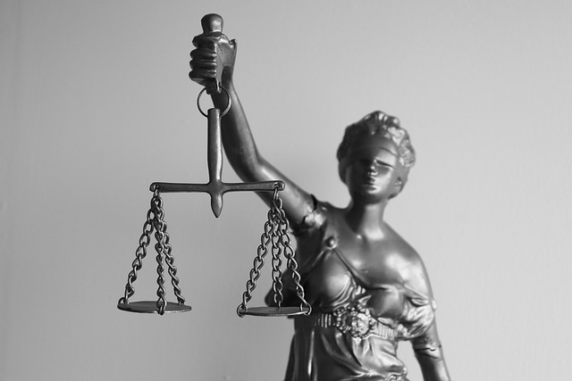 Expliquer le processus de création d'une loi