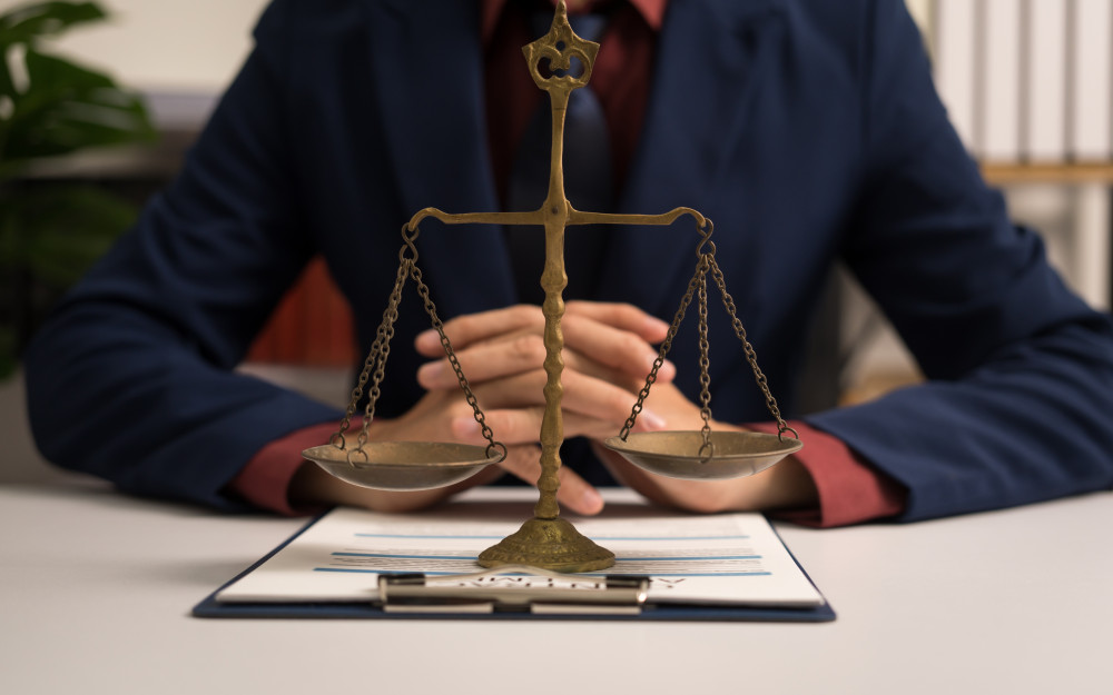 La force obligatoire du contrat : un principe essentiel en droit des contrats